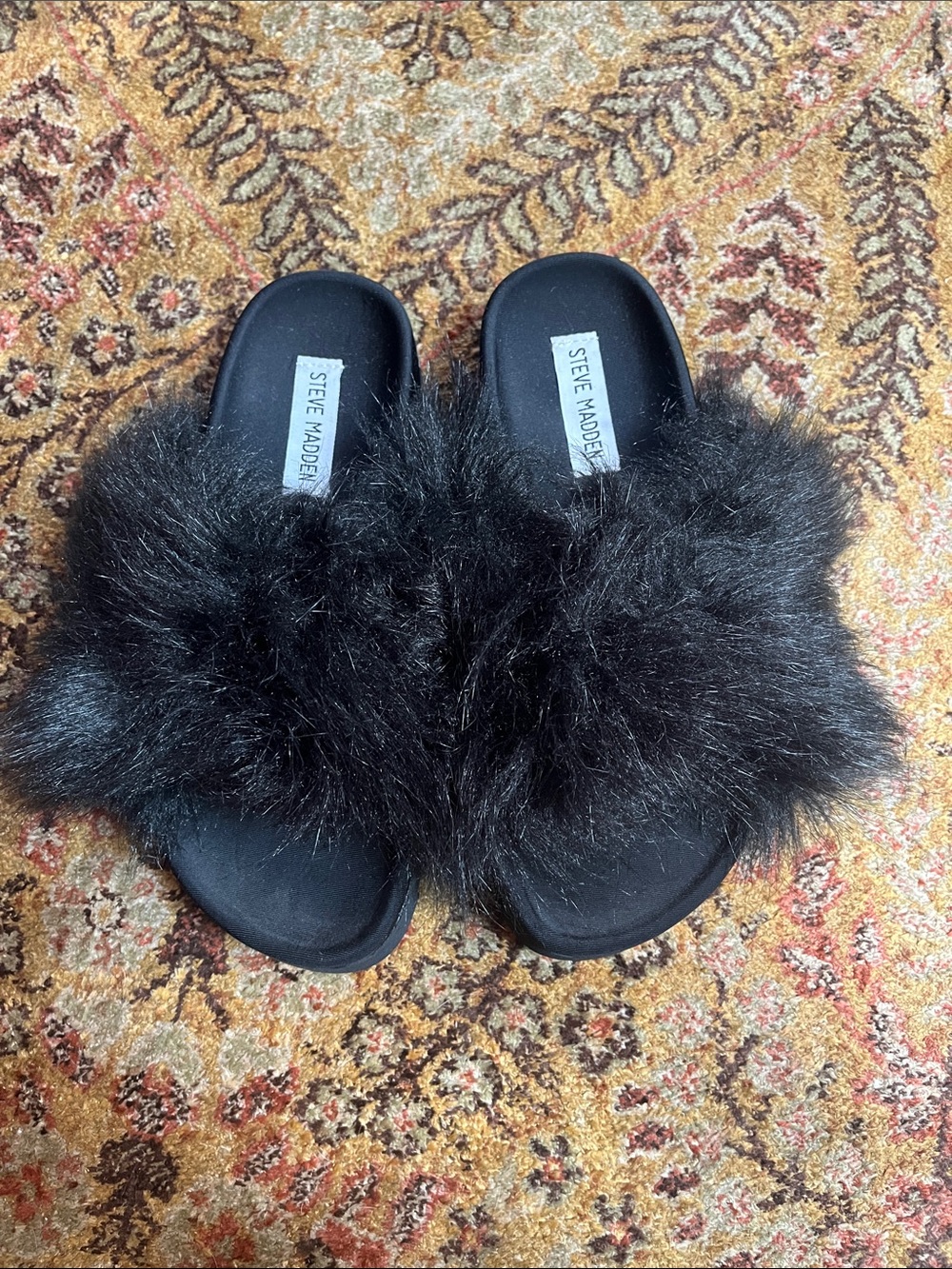 Steve Madden faux fur fuzzy slides sandals